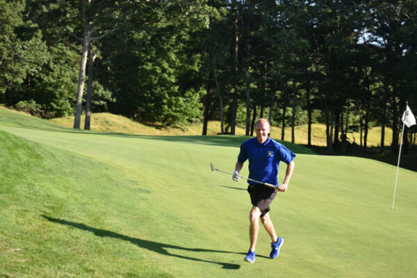 francis-ouimet-scholarship_gallery_golf-spring_image-12